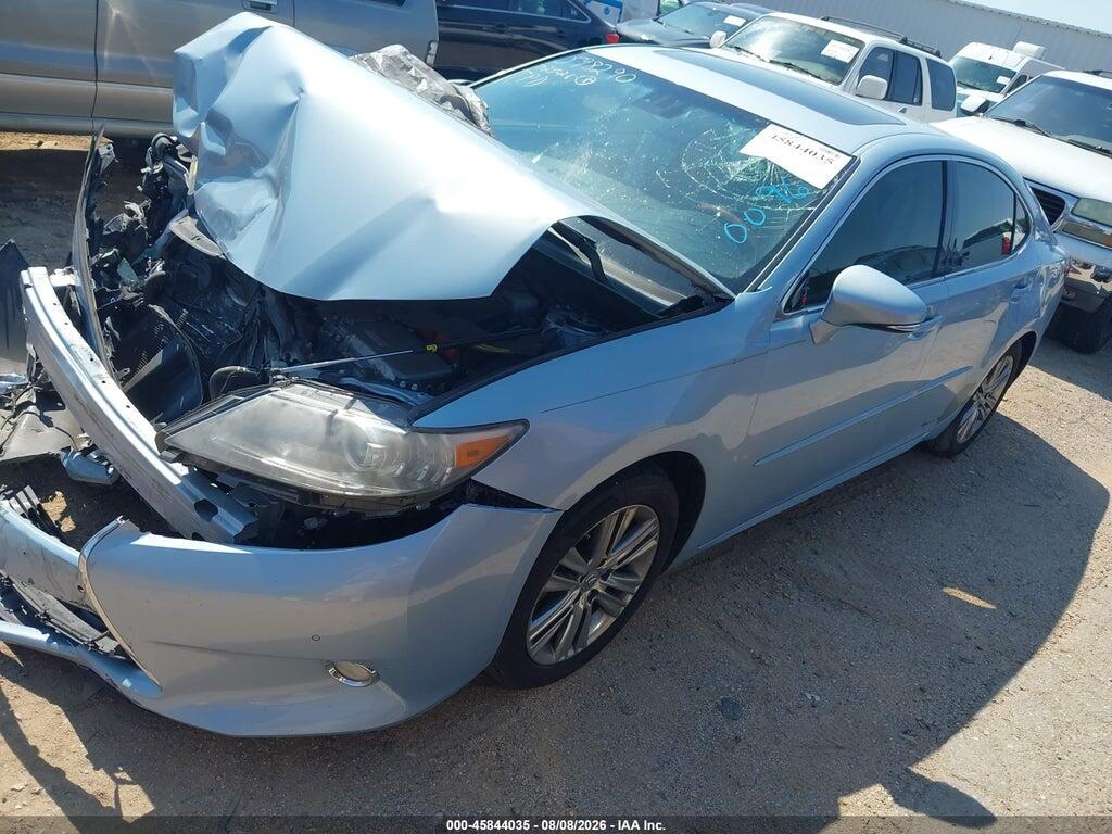 JTHBW1GG5D2009673 2013 LEXUS ES 300H photo no. 2