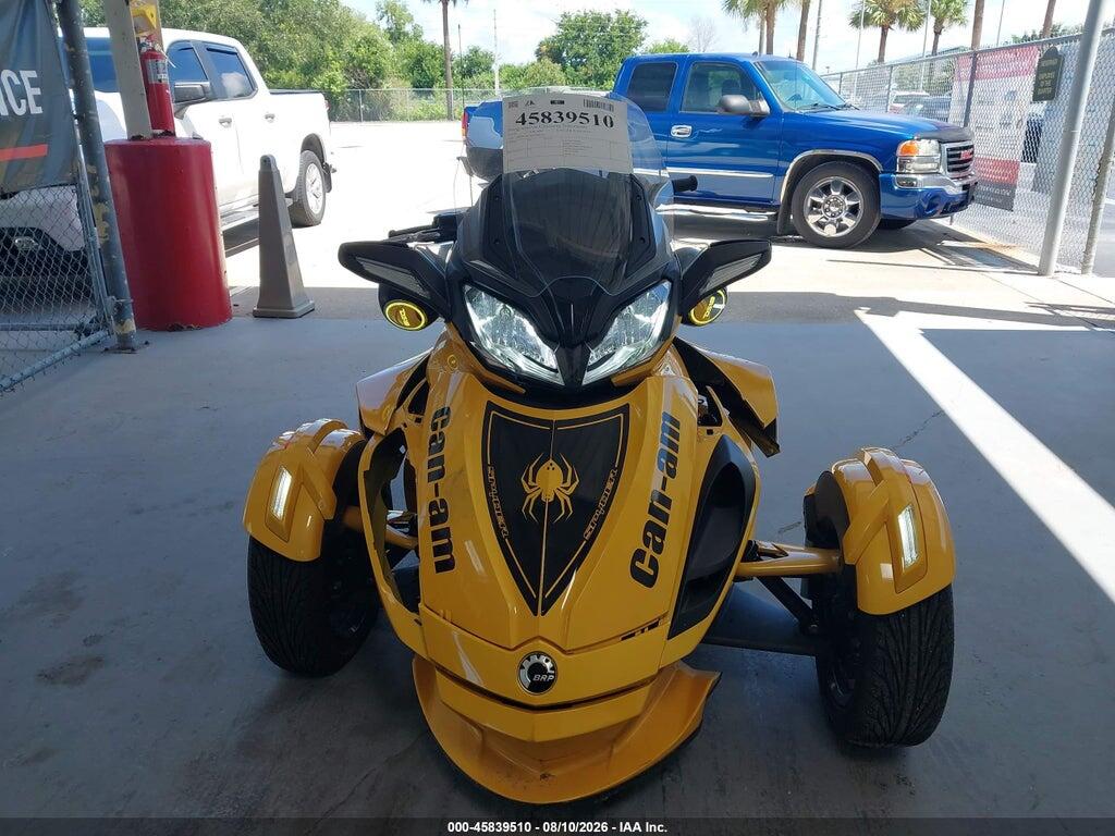 2BXNCBC18DV000781 2013 CAN-AM SPYDER ROADSTER photo no. 5