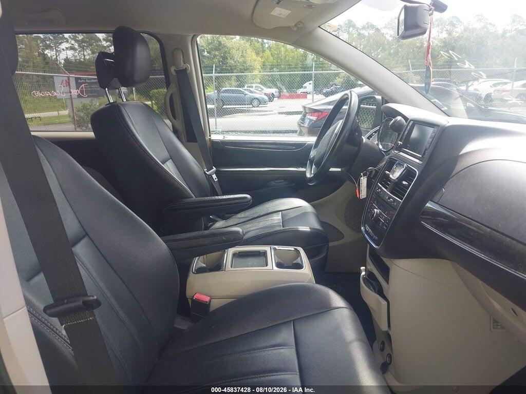 2C4RC1BG0DR745227 2013 CHRYSLER TOWN & COUNTRY photo no. 5