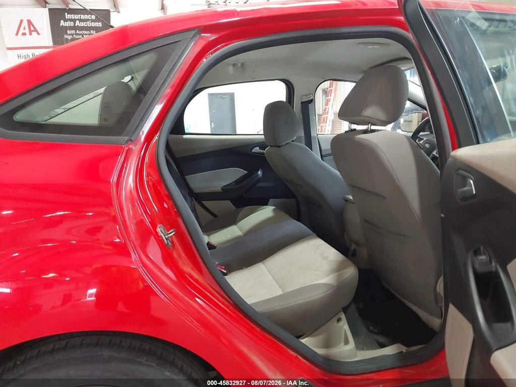 1FADP3F25DL260492 2013 FORD FOCUS photo no. 8