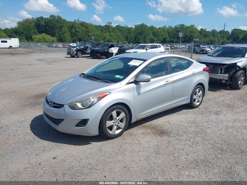 5NPDH4AE3DH314004 2013 HYUNDAI ELANTRA photo no. 2