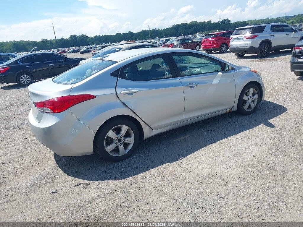 5NPDH4AE3DH314004 2013 HYUNDAI ELANTRA photo no. 4