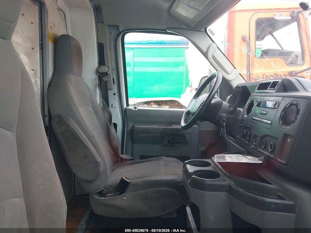 1FDWE3FL7DDA02630 2013 FORD E-350 CUTAWAY photo no. 5