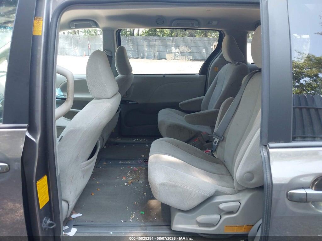 5TDKK3DC0DS321998 2013 TOYOTA SIENNA photo no. 8