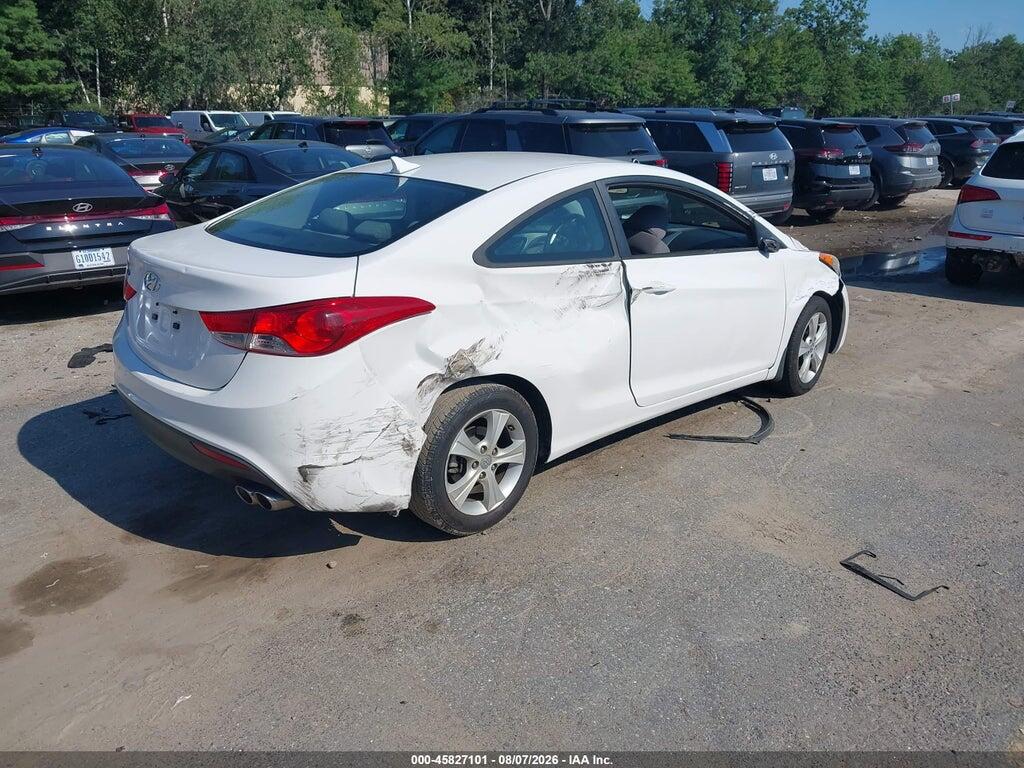 KMHDH6AEXDU012402 2013 HYUNDAI ELANTRA photo no. 4