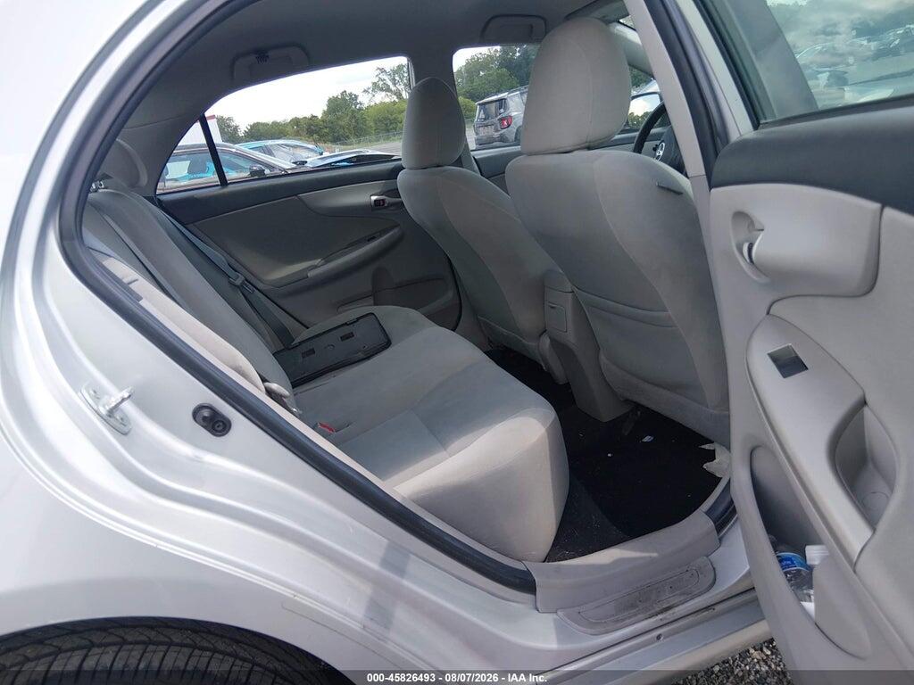 2T1BU4EE4DC966727 2013 TOYOTA COROLLA photo no. 8