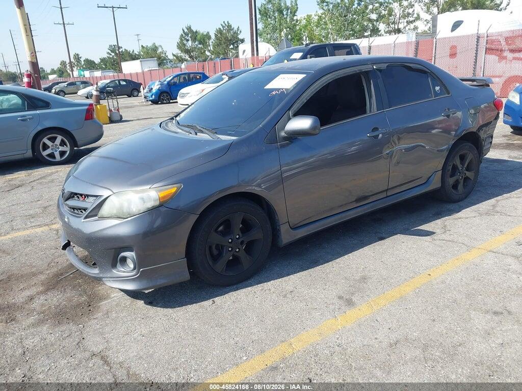 5YFBU4EE2DP091275 2013 TOYOTA COROLLA photo no. 2