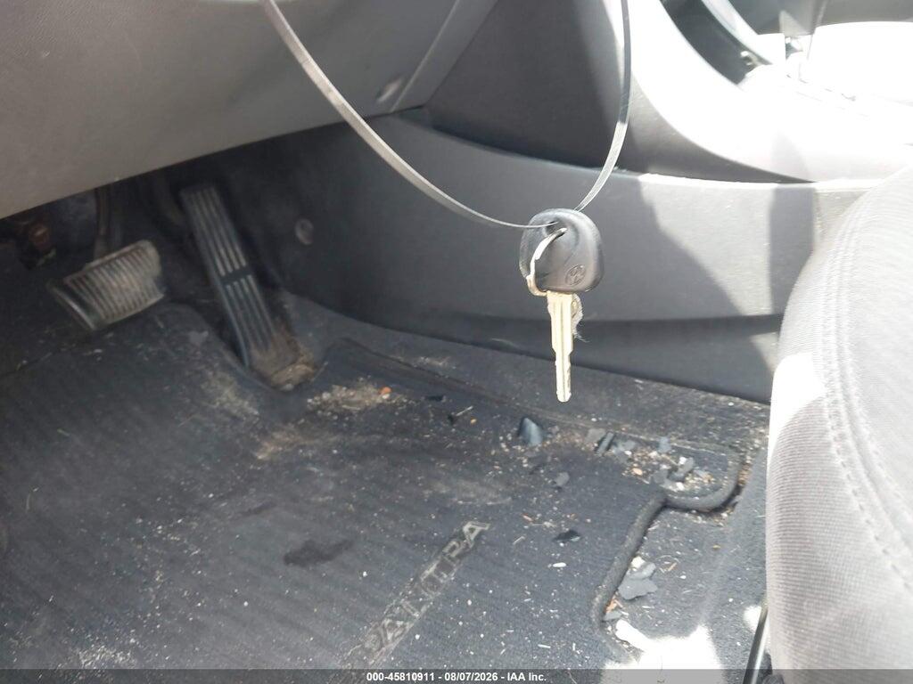 5NPDH4AE3DH450889 2013 HYUNDAI ELANTRA photo no. 11