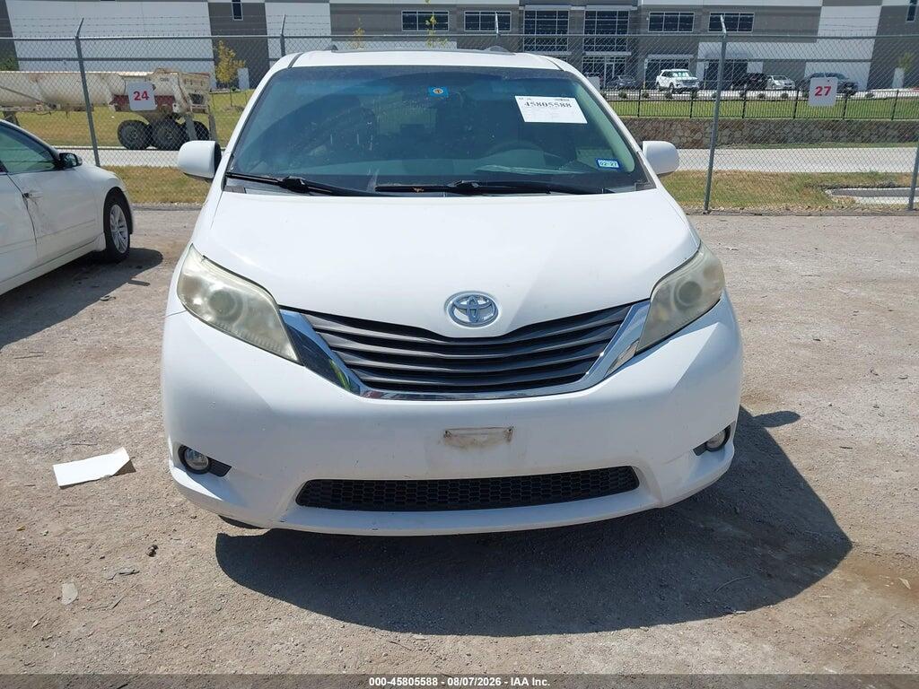 5TDYK3DC8DS298805 2013 TOYOTA SIENNA photo no. 12