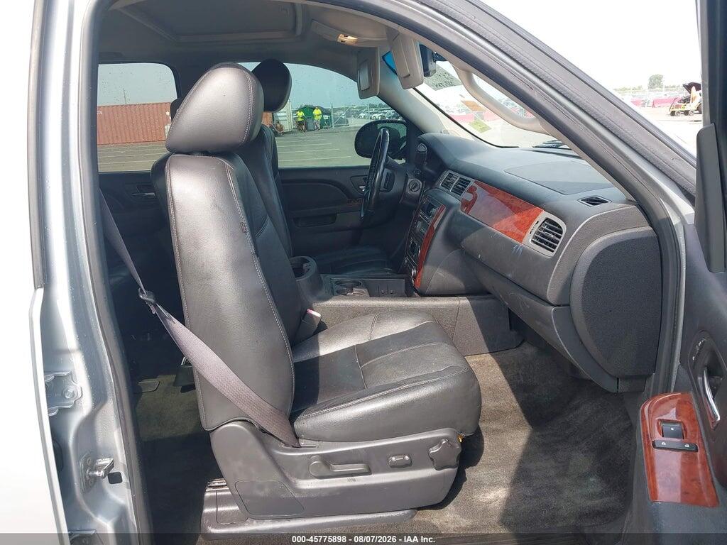 3GNTKFE7XDG297724 2013 CHEVROLET AVALANCHE photo no. 5