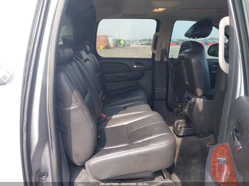3GNTKFE7XDG297724 2013 CHEVROLET AVALANCHE photo no. 8