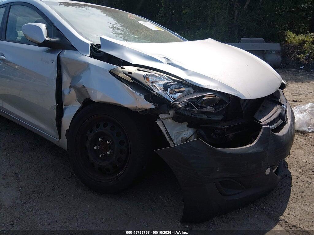5NPDH4AE8DH160115 2013 HYUNDAI ELANTRA photo no. 6