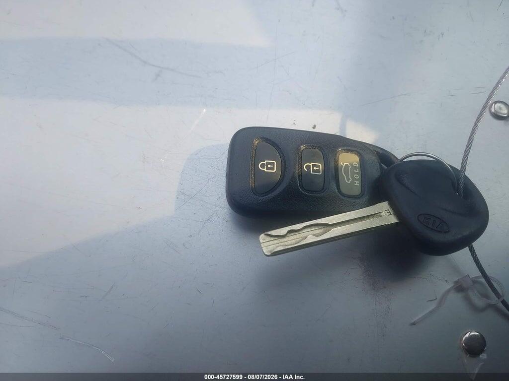 KNAGM4A70D5395213 2013 KIA OPTIMA photo no. 11