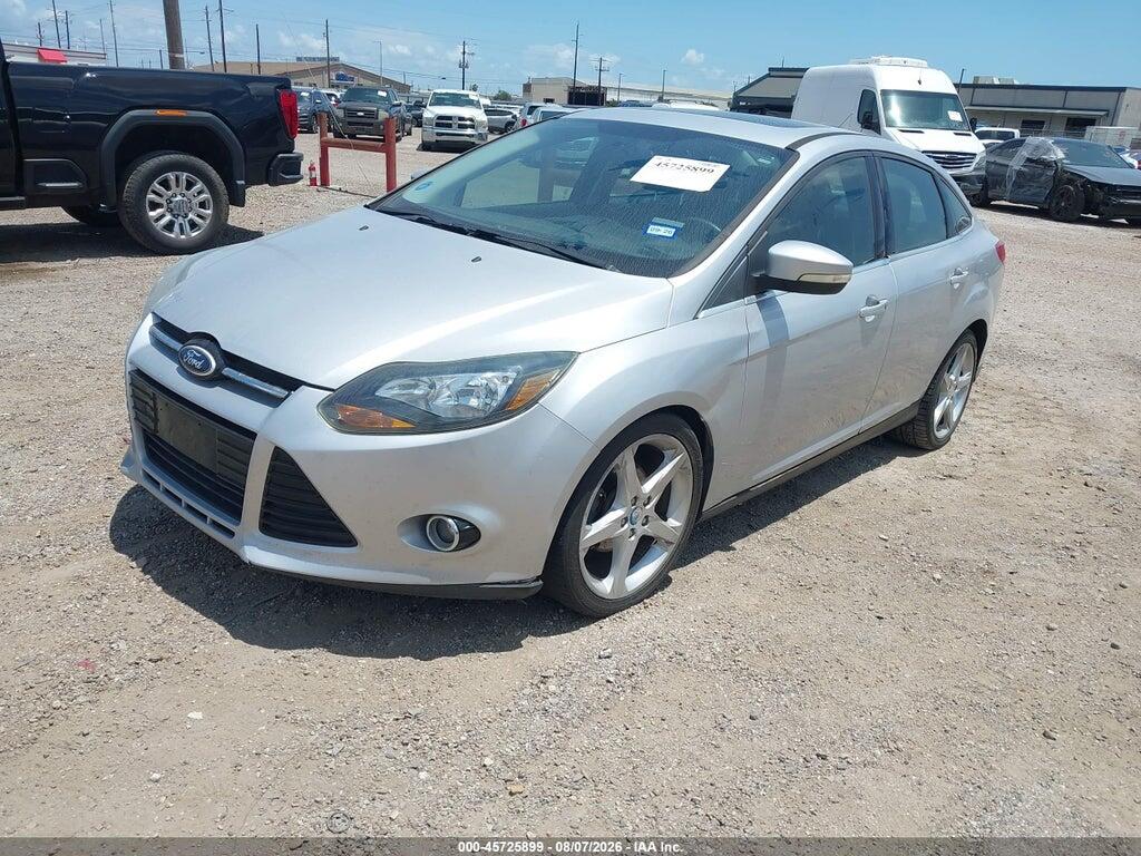 1FADP3J28DL177839 2013 FORD FOCUS photo no. 2