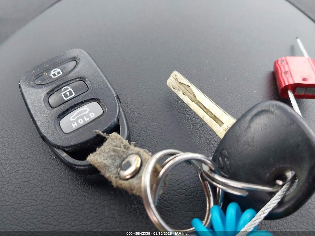 5NPEB4AC4EH875947 2014 HYUNDAI SONATA photo no. 11