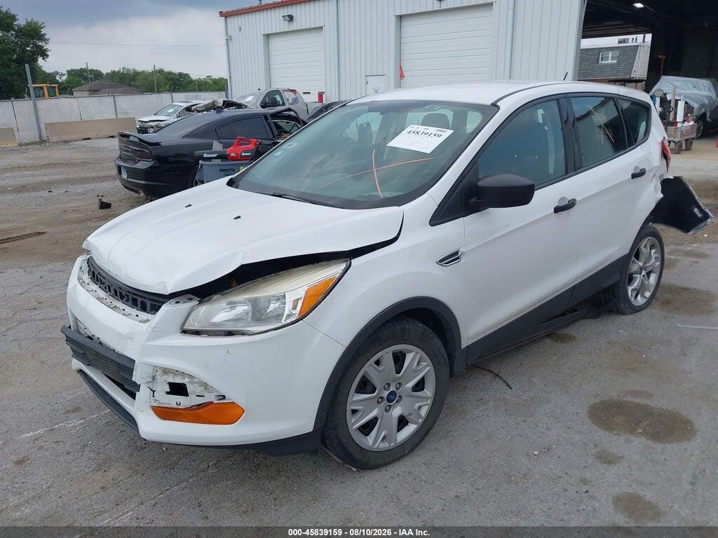 1FMCU0F71EUE15247 2014 FORD ESCAPE photo no. 2