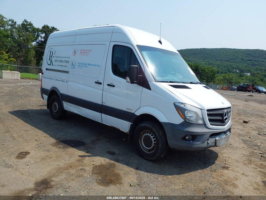 WD3PE7DC6E5856372 2014 MERCEDES-BENZ SPRINTER 2500 photo no. 1