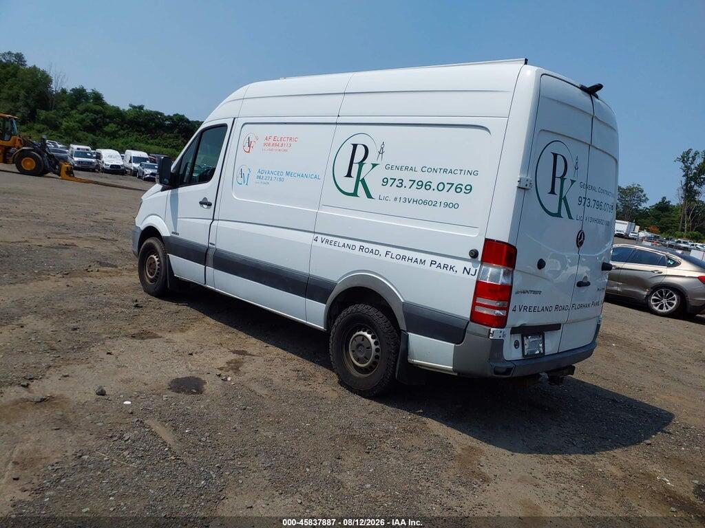WD3PE7DC6E5856372 2014 MERCEDES-BENZ SPRINTER 2500 photo no. 3