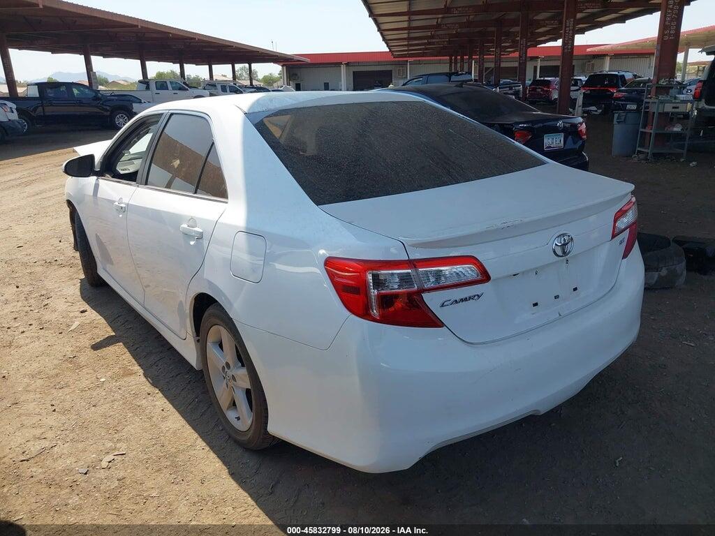 4T1BF1FK6EU852743 2014 TOYOTA CAMRY photo no. 3