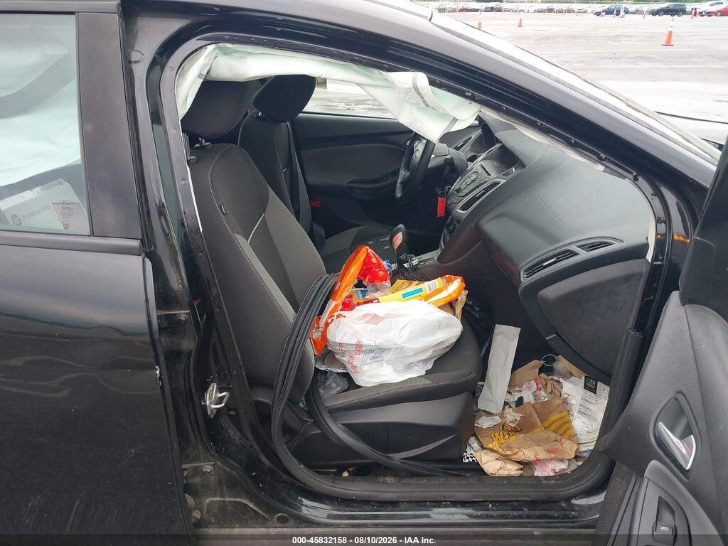1FADP3F2XEL217977 2014 FORD FOCUS photo no. 5