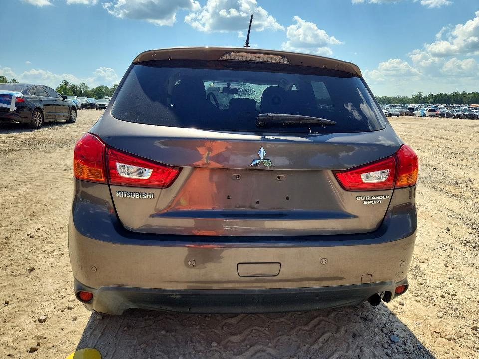 2016 MITSUBISHI OUTLANDER SPORT ES — Фото 6 из 13