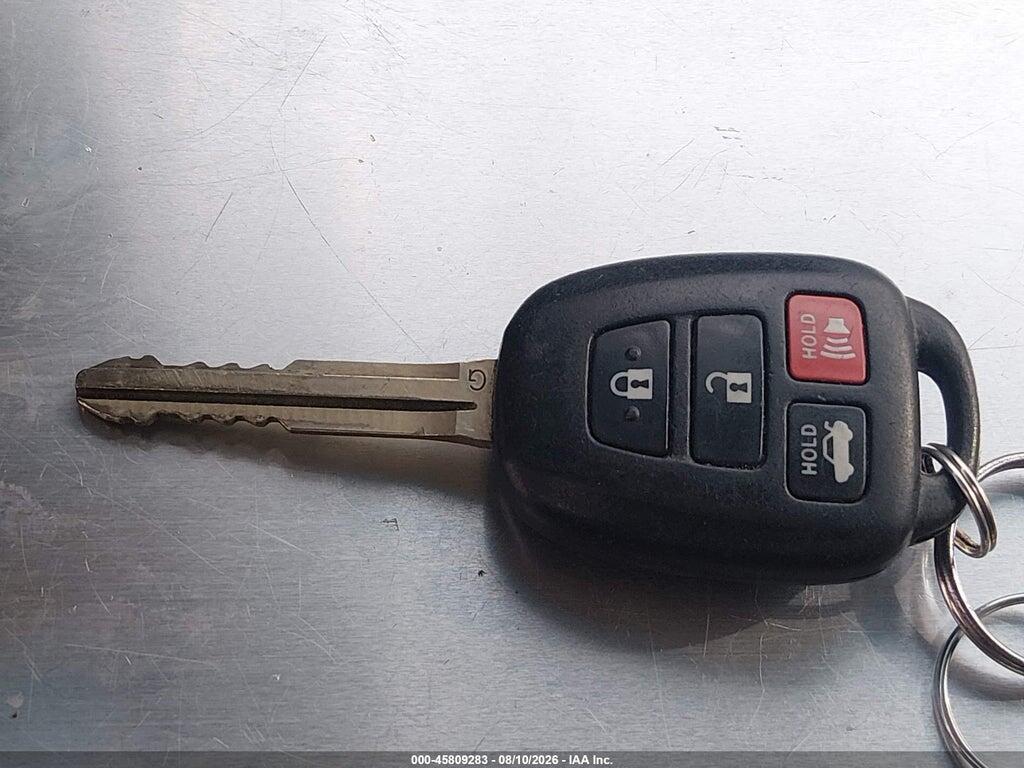 4T1BF1FK3EU415069 2014 TOYOTA CAMRY photo no. 11