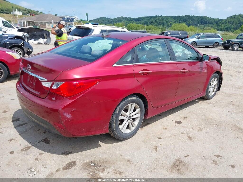 5NPEB4AC4EH861093 2014 HYUNDAI SONATA photo no. 4