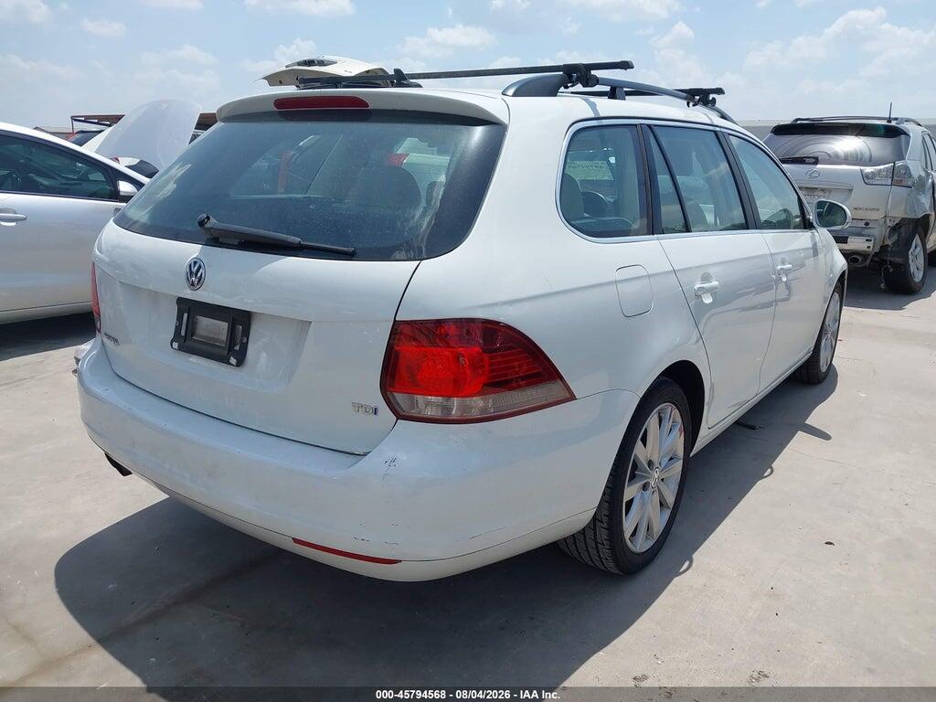 3VWPL7AJ3EM628433 2014 VOLKSWAGEN JETTA SPORTWAGEN photo no. 4