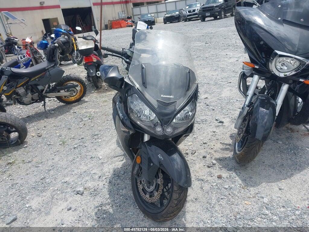 JKBZGNC18EA024557 2014 KAWASAKI ZG1400 photo no. 5