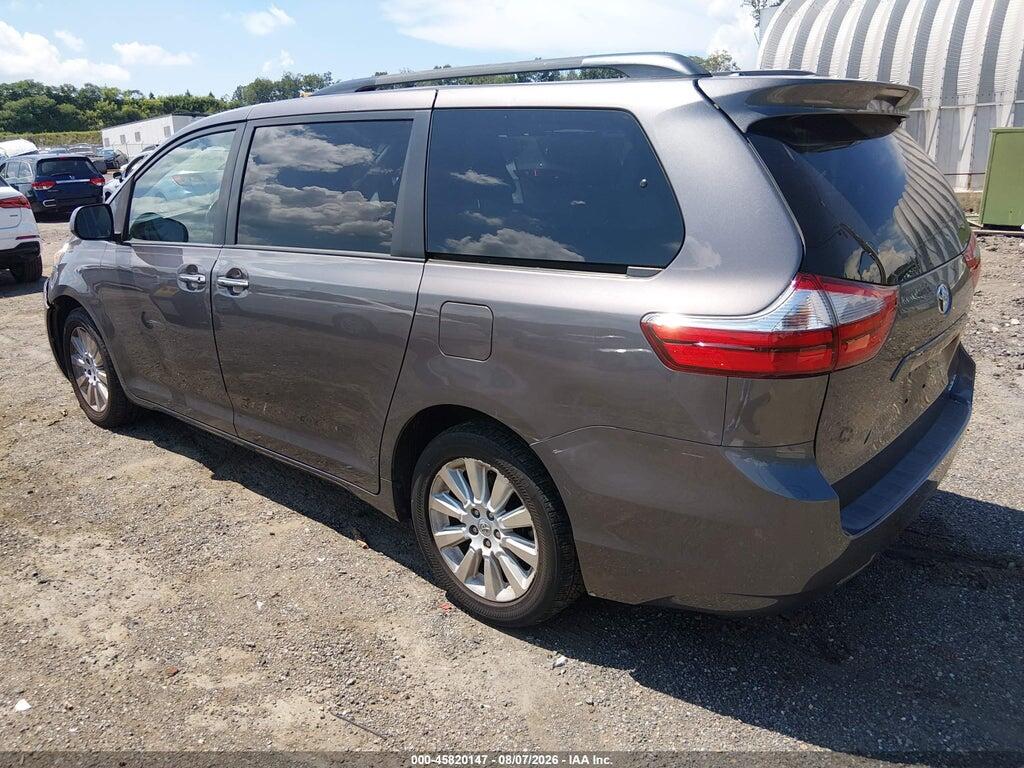 5TDDK3DC0FS120260 2015 TOYOTA SIENNA photo no. 3