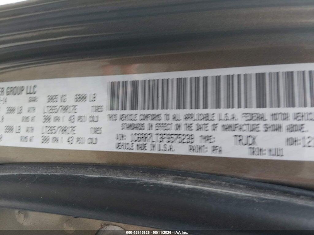 1C6RR7LT3FS575239 2015 RAM 1500 photo no. 9