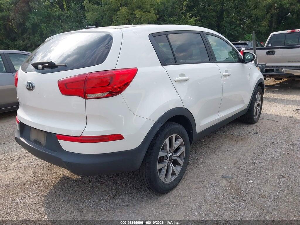 KNDPBCAC4F7786694 2015 KIA SPORTAGE photo no. 4