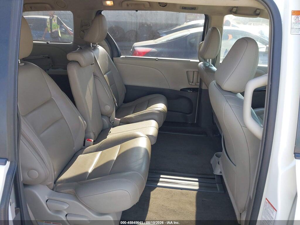 5TDYK3DC1FS654983 2015 TOYOTA SIENNA photo no. 8