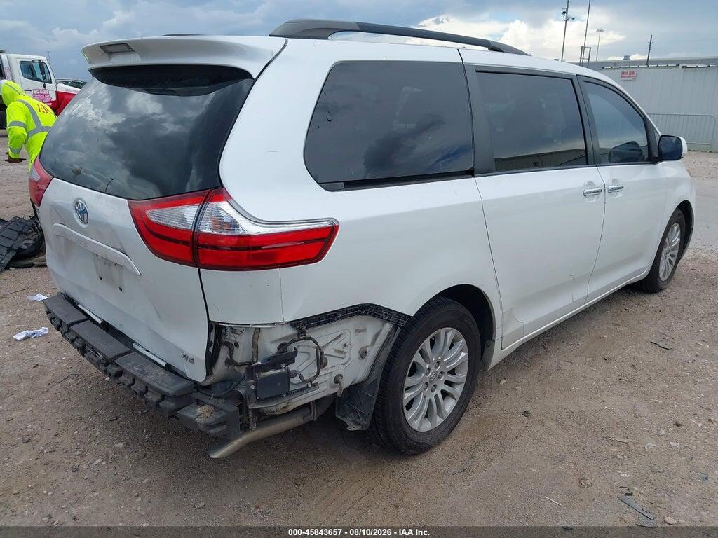 5TDYK3DCXFS589745 2015 TOYOTA SIENNA photo no. 4