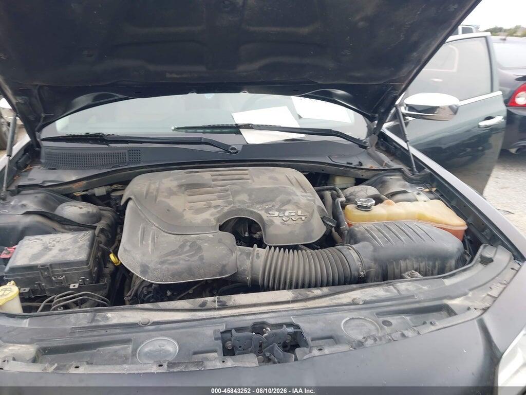 2C3CCAAG9FH820236 2015 CHRYSLER 300 photo no. 10