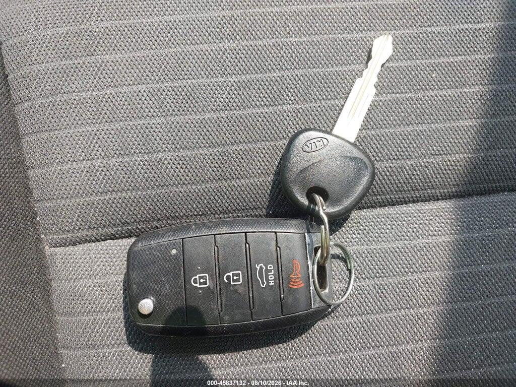 KNAFX4A66F5353156 2015 KIA FORTE photo no. 11