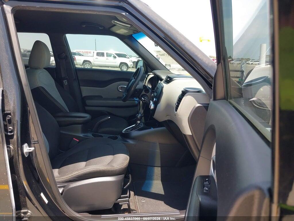 KNDJP3A51F7183002 2015 KIA SOUL photo no. 5
