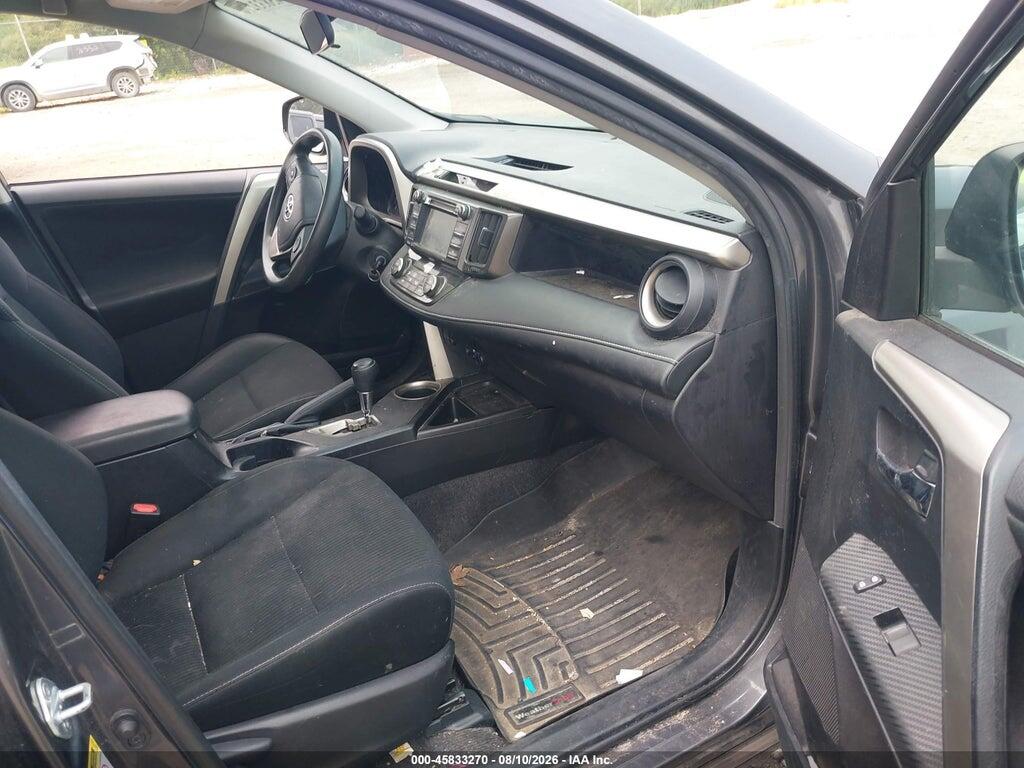 2T3RFREV1FW255677 2015 TOYOTA RAV4 photo no. 5