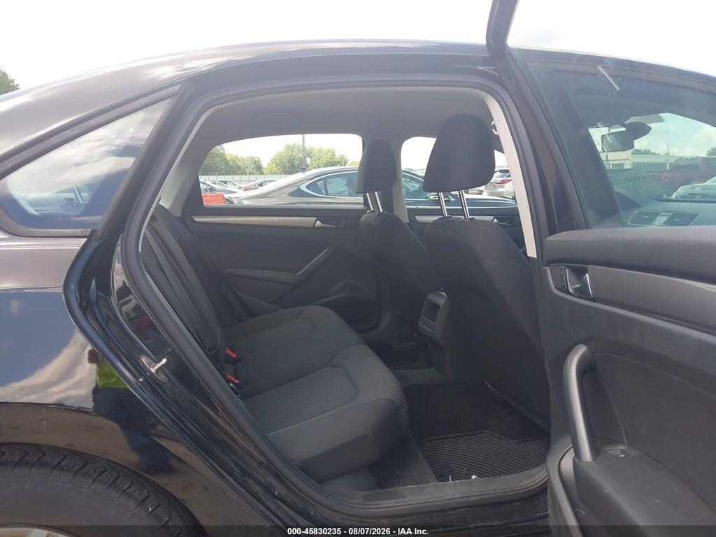 1VWAT7A3XFC069733 2015 VOLKSWAGEN PASSAT photo no. 8