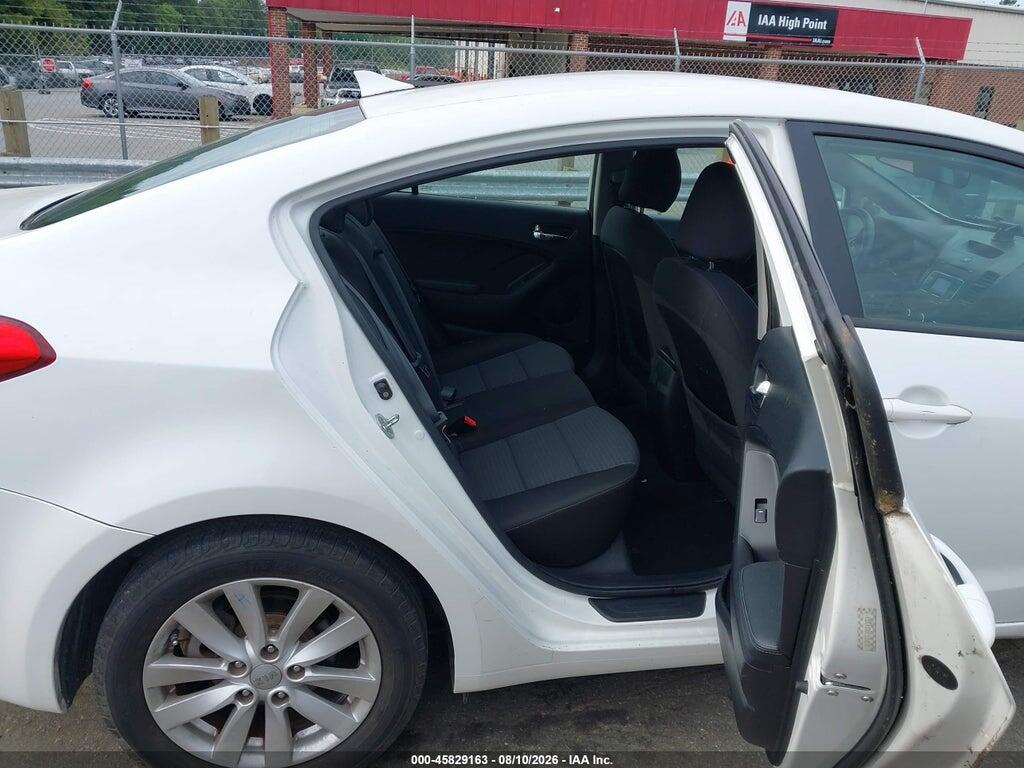 KNAFX4A6XF5384099 2015 KIA FORTE photo no. 8