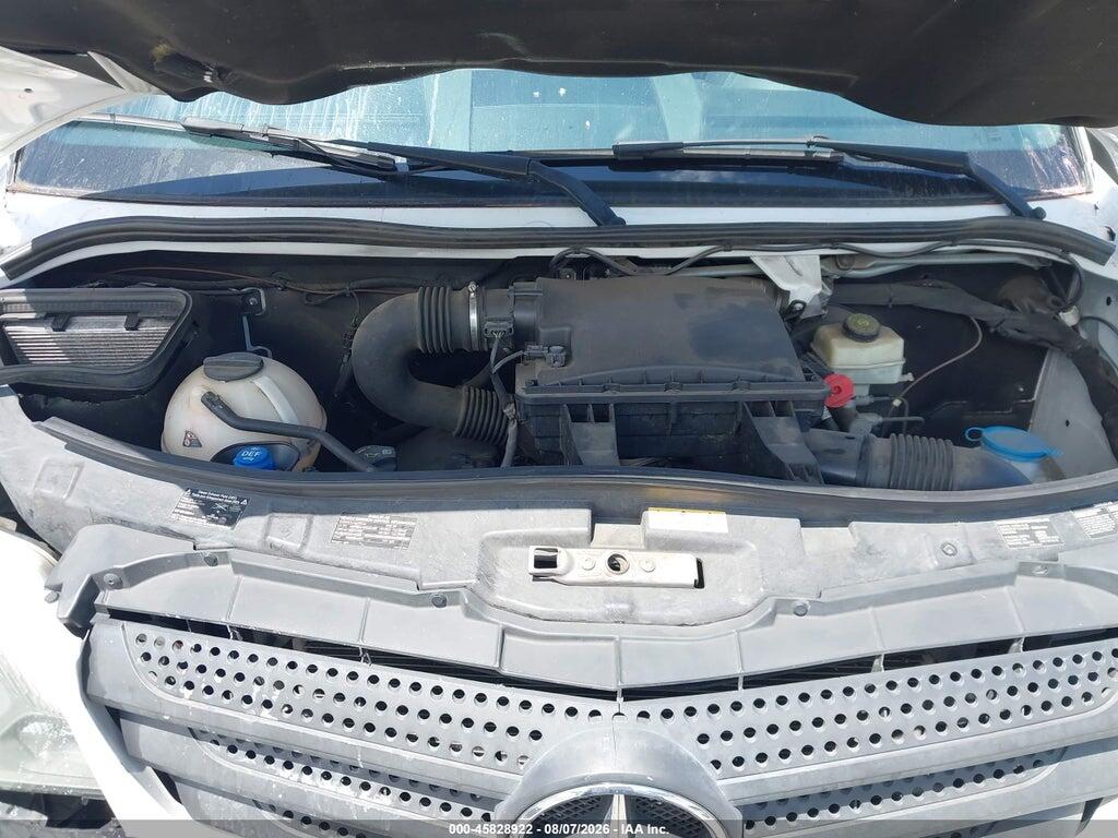WD3PE8CC6FP105995 2015 MERCEDES-BENZ SPRINTER 2500 photo no. 10