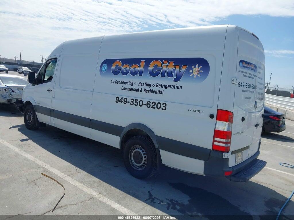 WD3PE8CC6FP105995 2015 MERCEDES-BENZ SPRINTER 2500 photo no. 3