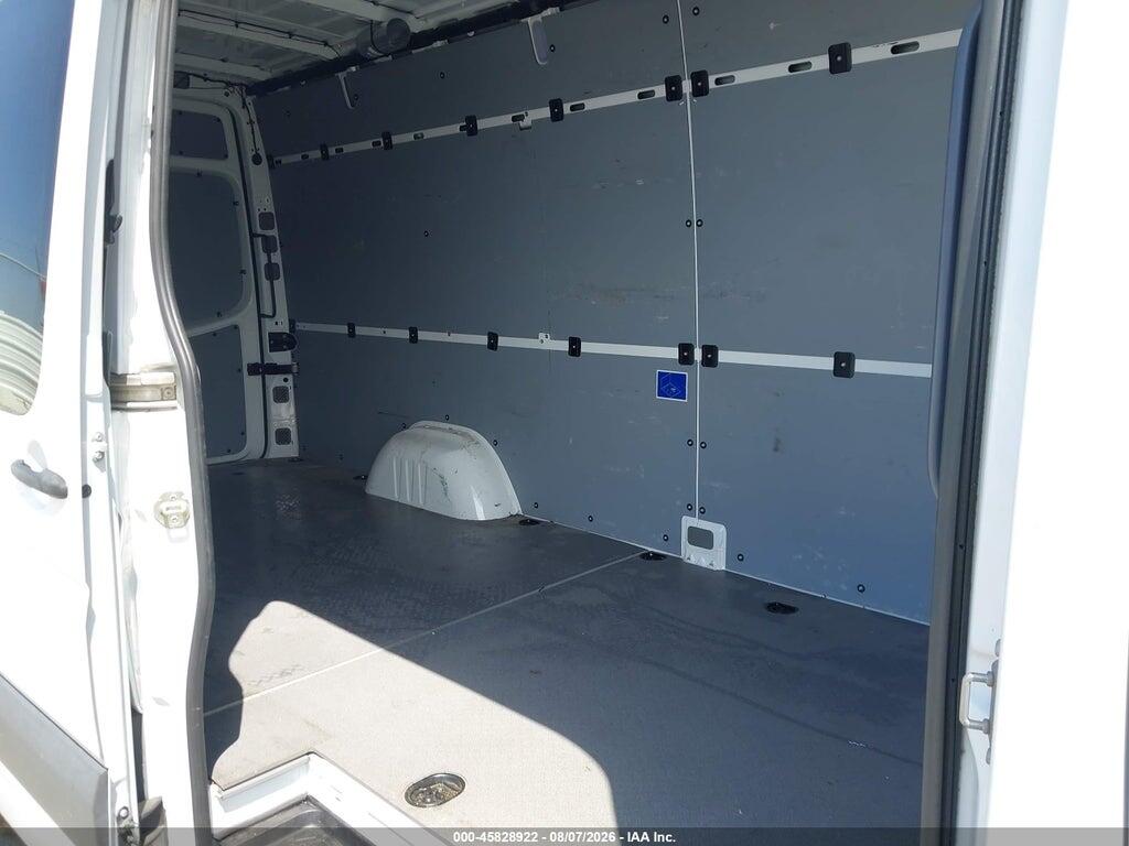 WD3PE8CC6FP105995 2015 MERCEDES-BENZ SPRINTER 2500 photo no. 8