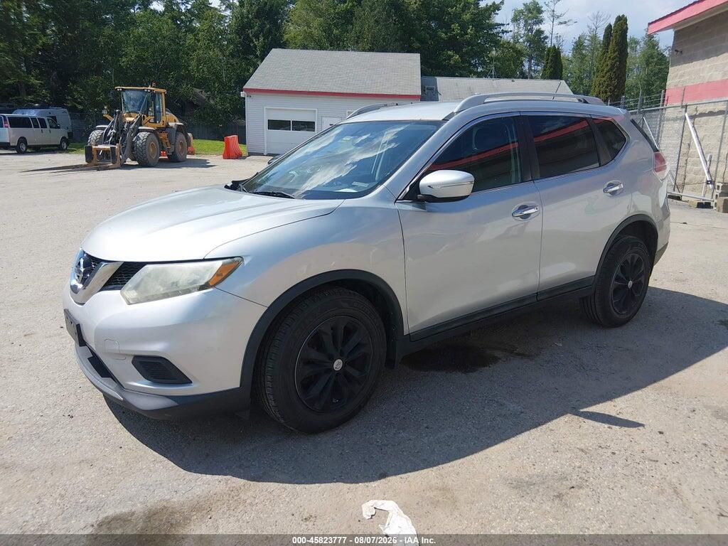 5N1AT2MV6FC818056 2015 NISSAN ROGUE photo no. 2
