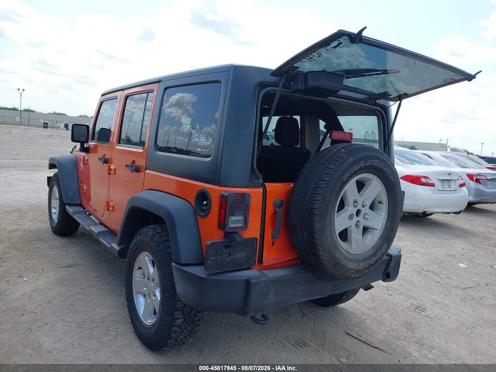 1C4BJWDG4FL628361 2015 JEEP WRANGLER UNLIMITED photo no. 3