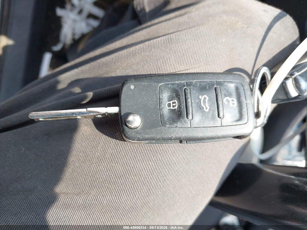 1VWAT7A32FC110405 2015 VOLKSWAGEN PASSAT photo no. 11
