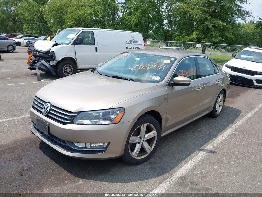 1VWAT7A32FC110405 2015 VOLKSWAGEN PASSAT photo no. 2