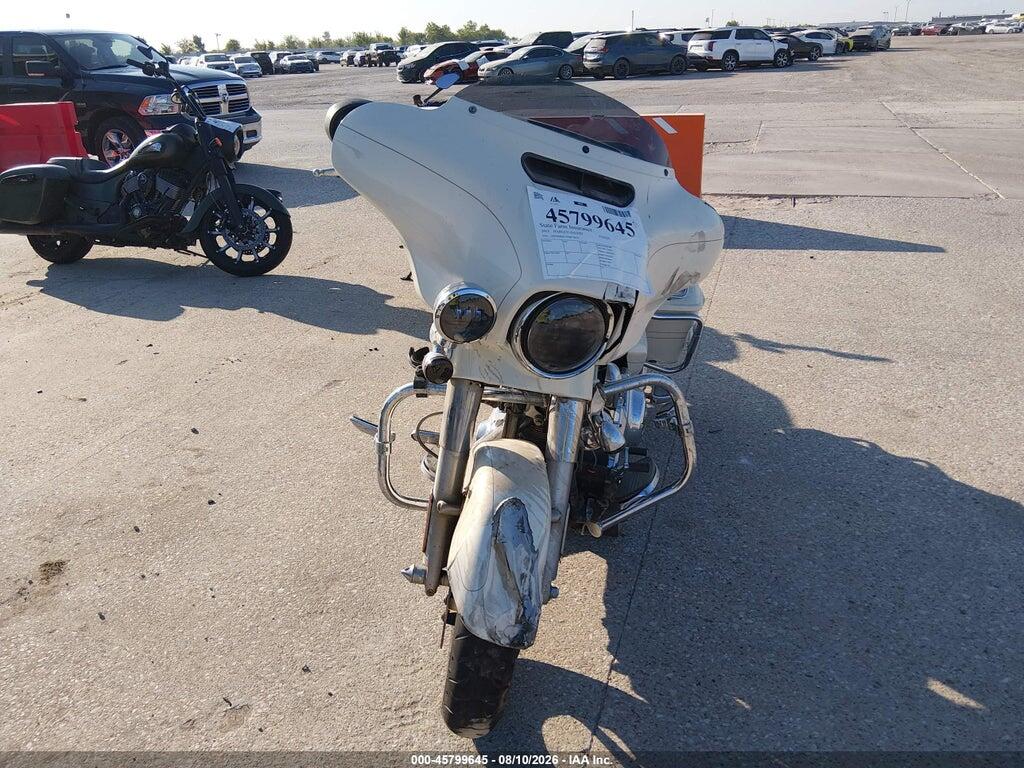 1HD1KRM17FB672624 2015 HARLEY-DAVIDSON FLHXS photo no. 5