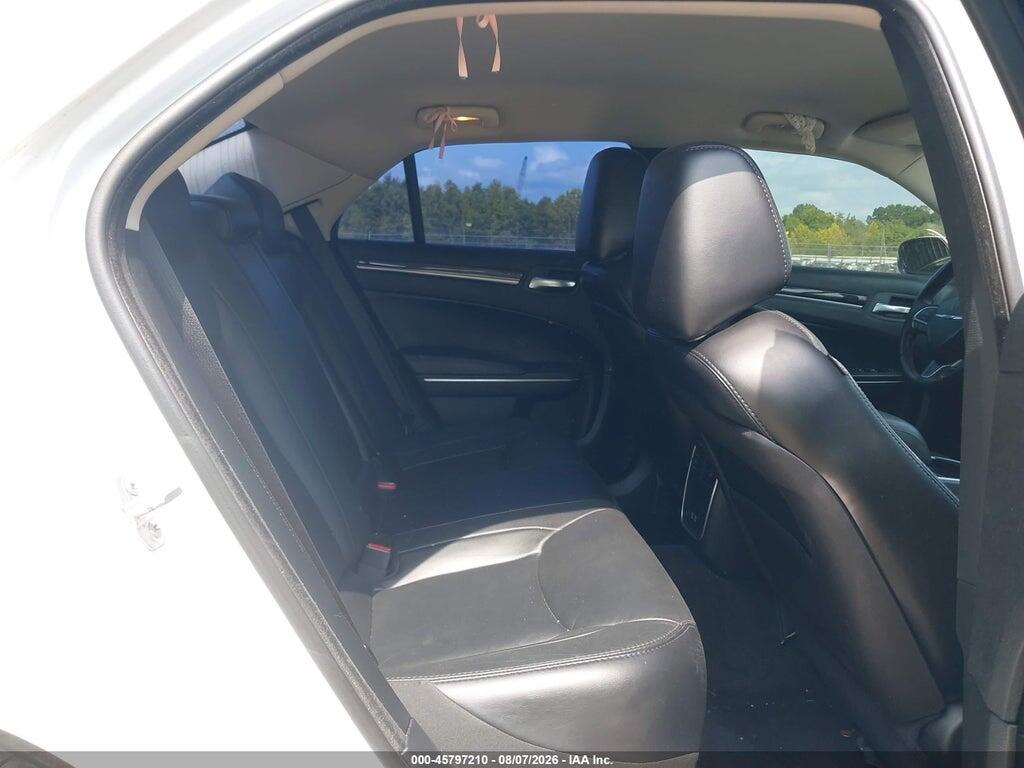 2C3CCAAG5FH891675 2015 CHRYSLER 300 photo no. 8