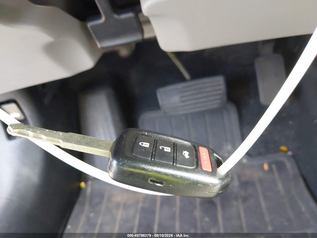 19XFB2F57FE102575 2015 HONDA CIVIC photo no. 11